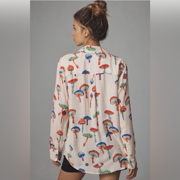 Le Superbe for Anthro Micro Magic Ex-Boyfriend Shirt Ivory Mushroom Print  8 NWT - Picture 2 of 16